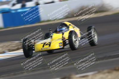 media/Mar-16-2025-CalClub SCCA (Sun) [[e72803ec8c]]/Group 3/Qualifying (Turn 1)/